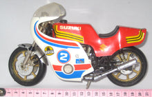 Indlæs billede til gallerivisning Suzuki. GP. Guiloy 1:10 VINTAGE