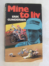 Indlæs billede til gallerivisning Mine to liv Erik Gundersen, Bog