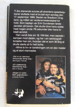 Indlæs billede til gallerivisning Mine to liv Erik Gundersen, Bog