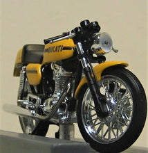 Indlæs billede til gallerivisning Ducati 350 Mk 3 Desmo. 1974. Ixo Museum 1:24