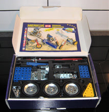 Indlæs billede til gallerivisning Byggesæt Merkur metal byggesæt til 10 forskellige modeller