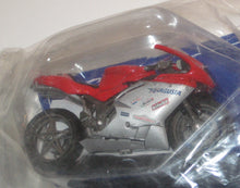 Indlæs billede til gallerivisning MV Agusta 750 F4 Hachette 1:18