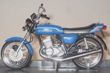 Indlæs billede til gallerivisning Kawasaki MACH IV 1969. IXO Museum. 1:24
