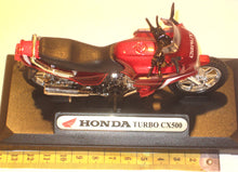 Indlæs billede til gallerivisning Honda Turbo CX 500.1978-1983. Motorfiets 1:18
