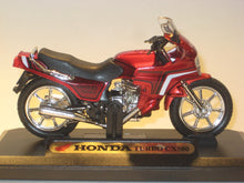 Indlæs billede til gallerivisning Honda Turbo CX 500.1978-1983. Motorfiets 1:18
