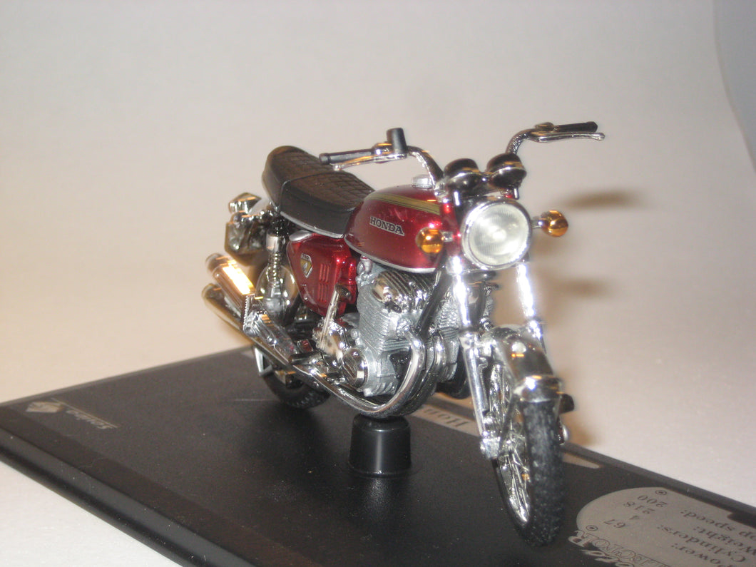 Honda CB 750. Solido 1:18