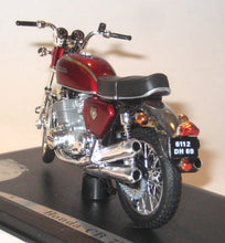 Indlæs billede til gallerivisning Honda CB 750. Solido 1:18
