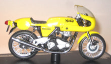 Indlæs billede til gallerivisning Norton Commando. Production Racer. 1970-1972. Solido 1:18
