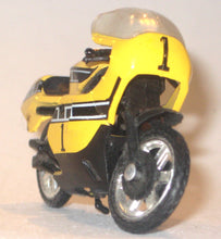 Indlæs billede til gallerivisning Yamaha YZR500-M1. VINTAGE 1:24
