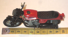 Indlæs billede til gallerivisning MV Agusta 750CC. Polistil 1:24 VINTAGE
