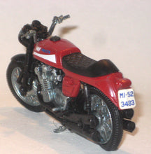 Indlæs billede til gallerivisning MV Agusta 750CC. Polistil 1:24 VINTAGE
