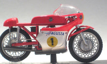 Indlæs billede til gallerivisning MV Agusta 3 cil 500 cc. World Champion 1967. G. Agostini. Italeri 1:22
