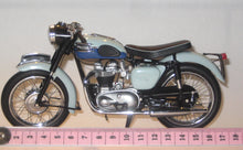 Indlæs billede til gallerivisning Triumph Bonneville 650 T120. 1959- Minichamps 1:12 HALV PRIS! BESKADIGET!
