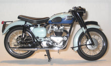 Indlæs billede til gallerivisning Triumph Bonneville 650 T120. 1959- Minichamps 1:12 HALV PRIS! BESKADIGET!
