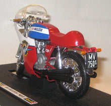 Indlæs billede til gallerivisning MV Agusta 750 s Street Racer. 1975-1977. Revell 1:12
