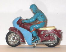 Indlæs billede til gallerivisning Triumph Speed Twin. Britains 1:32. VINTAGE
