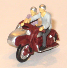 Indlæs billede til gallerivisning H0 Motorcykel med sidevogn. 1:87
