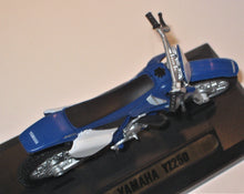 Indlæs billede til gallerivisning Yamaha  YZ250. Maisto 1:18
