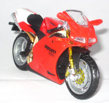 Indlæs billede til gallerivisning Ducati 998 R. 2002-2004. bburago 1:18
