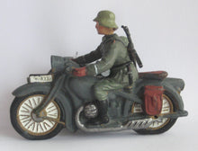 Indlæs billede til gallerivisning BMW Militærmotorcykel. 1940-1945 VINTAGE
