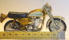 Indlæs billede til gallerivisning Honda 750 Four. 1969. Zee Toy Ridge Rider 1:24 VINTAGE
