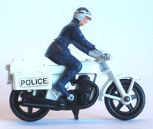 Indlæs billede til gallerivisning Honda 750. Motorcykel Police Lesney VINTAGE
