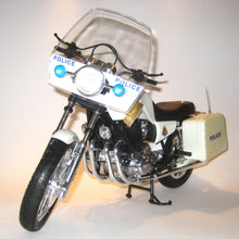 Indlæs billede til gallerivisning Yamaha Superbike. Police. Guiloy 1:6
