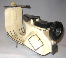 Indlæs billede til gallerivisning Scooter metalmodel
