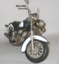 Indlæs billede til gallerivisning Harley Davidson. Stor metalmodel. Vintagestil
