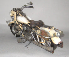 Indlæs billede til gallerivisning Harley Davidson. Stor metalmodel. Vintage style
