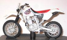 Indlæs billede til gallerivisning Honda XR400R. NewRay 1:18
