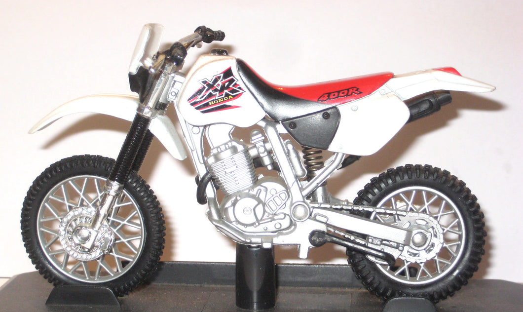 Honda XR400R. NewRay 1:18