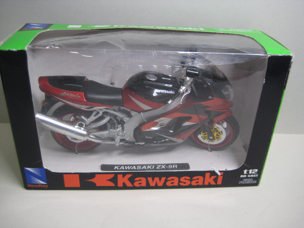 Kawasaki ZX-9R. Ninja. NewRay 1:12