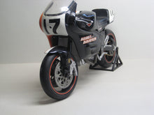 Indlæs billede til gallerivisning Harley Davidson VR 1000. Harley Davidson 1:9
