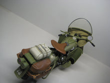 Indlæs billede til gallerivisning Harley Davidson War Horse. US. Army. 1942. Franklin Mint 1:10
