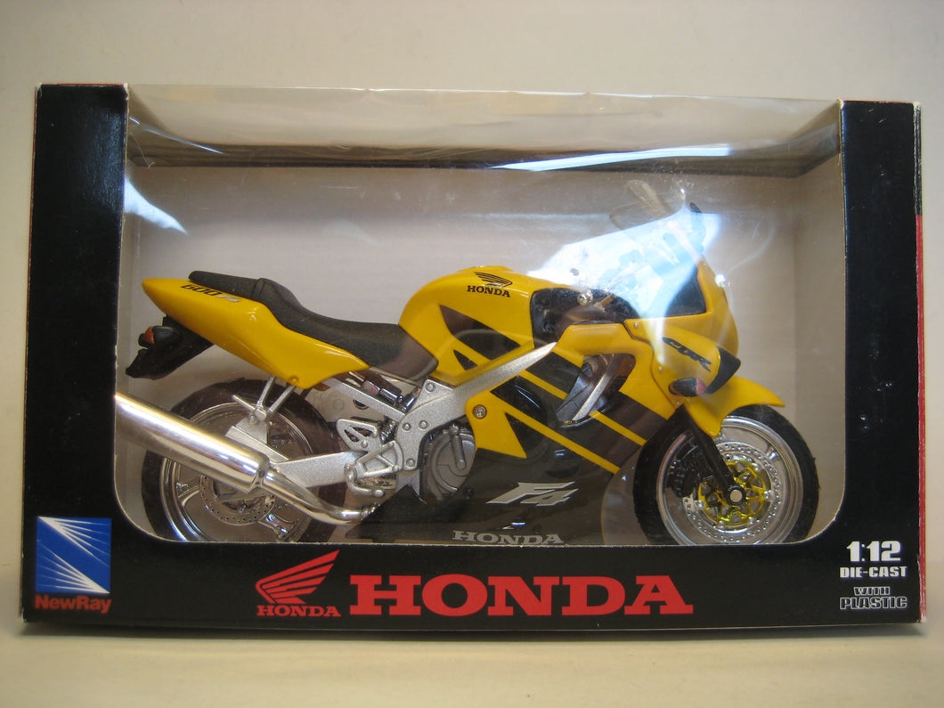 Honda CBR 600 F4. NewRay 1:12