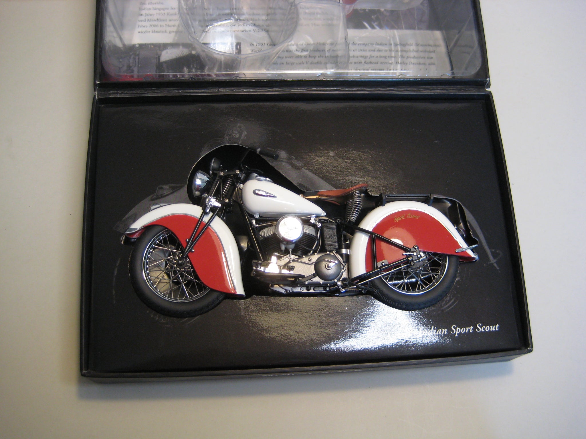 MINICHAMPS/ミニチャンプス】1/12 インディアン スポーツ SCOUT