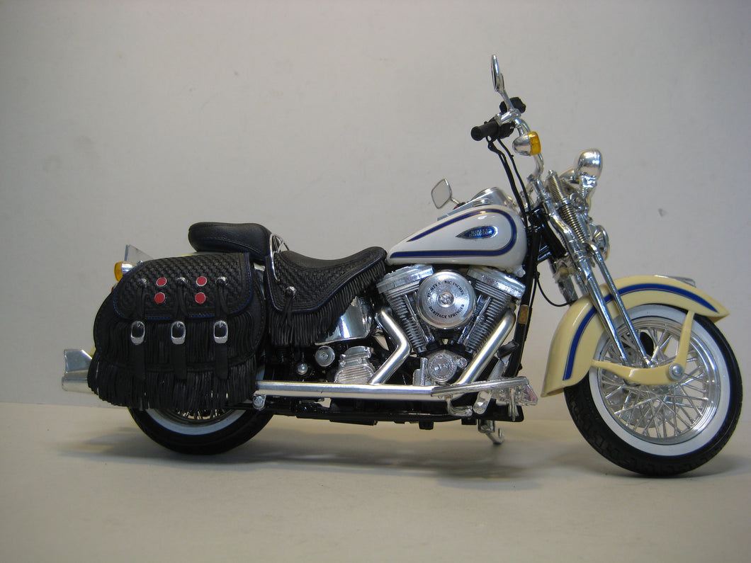 Harley Davidson Heritage Springer. 1997. Maisto 1:10