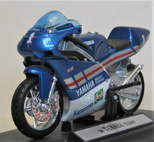 Indlæs billede til gallerivisning Yamaha TZ250M. Welly 1:18
