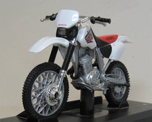 Indlæs billede til gallerivisning Honda XR 400R. Motor Max 1:18
