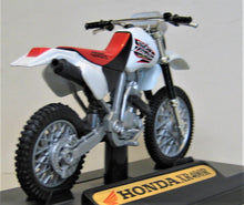 Indlæs billede til gallerivisning Honda XR 400R. Motor Max 1:18
