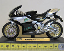 Indlæs billede til gallerivisning Suzuki R-GSX. Haixing 1:18
