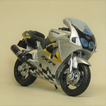 Indlæs billede til gallerivisning Kawasaki ZX-R Ninja. Bburago 1:18
