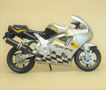 Indlæs billede til gallerivisning Kawasaki ZX-R Ninja. Bburago 1:18
