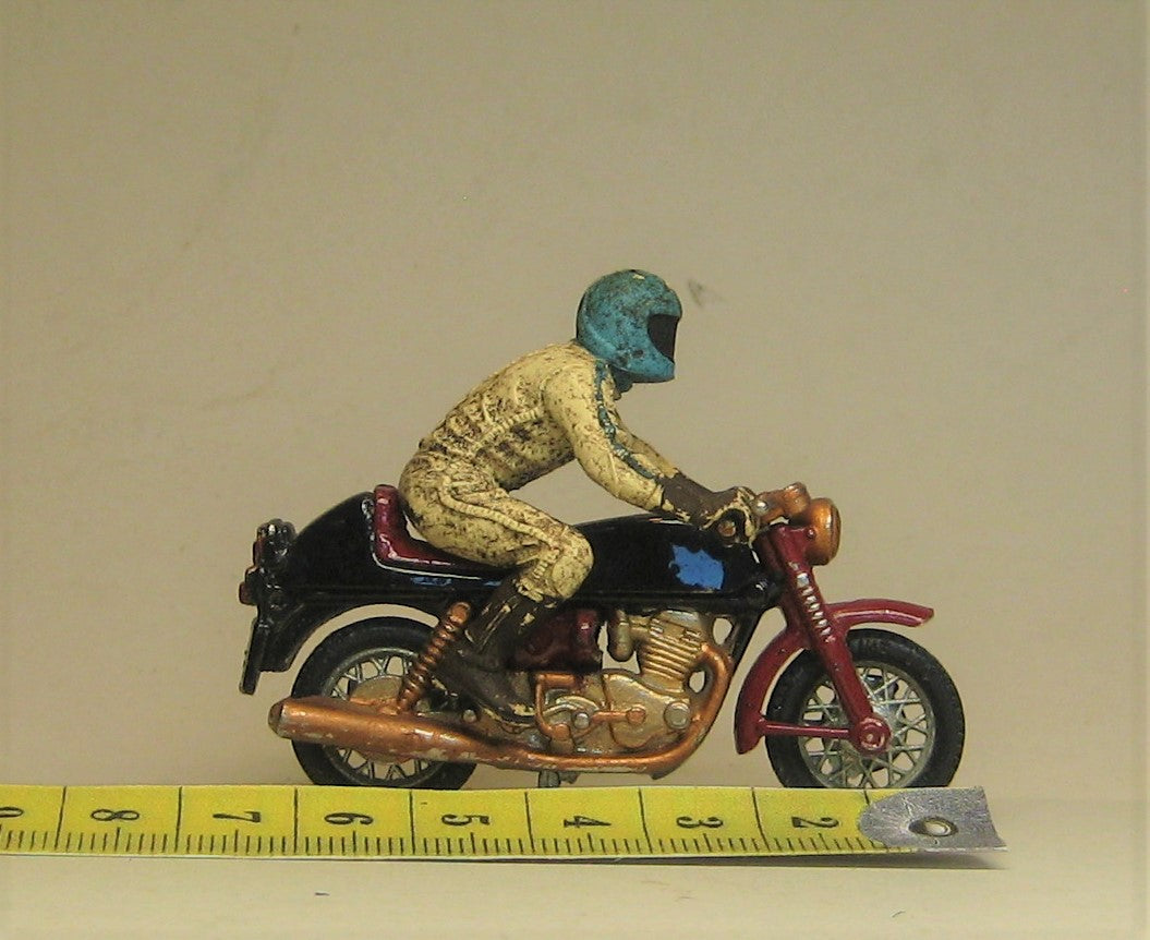 Motorcykel. 1:24