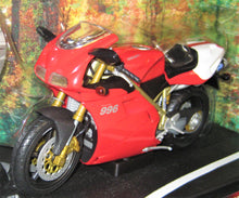 Indlæs billede til gallerivisning Ducati 996SPS. 1999-2002. Hot Wheels/Mattel 1:10
