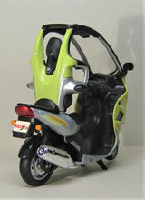 Indlæs billede til gallerivisning BMW C1. 2000-2002. Maisto 1:18
