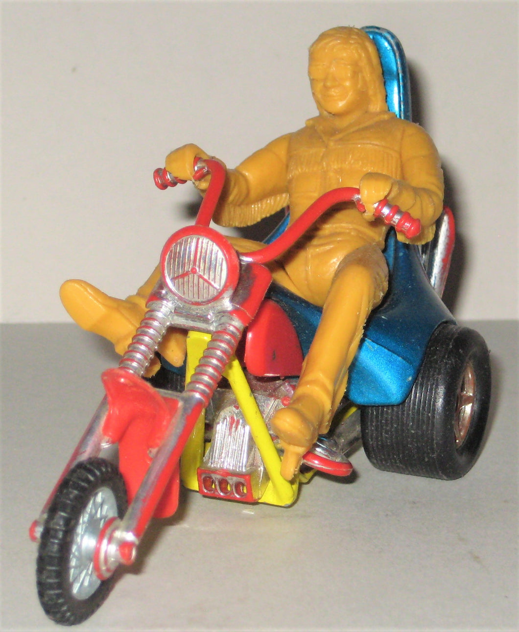 Tribike Chopper. Matchbox 1:18.