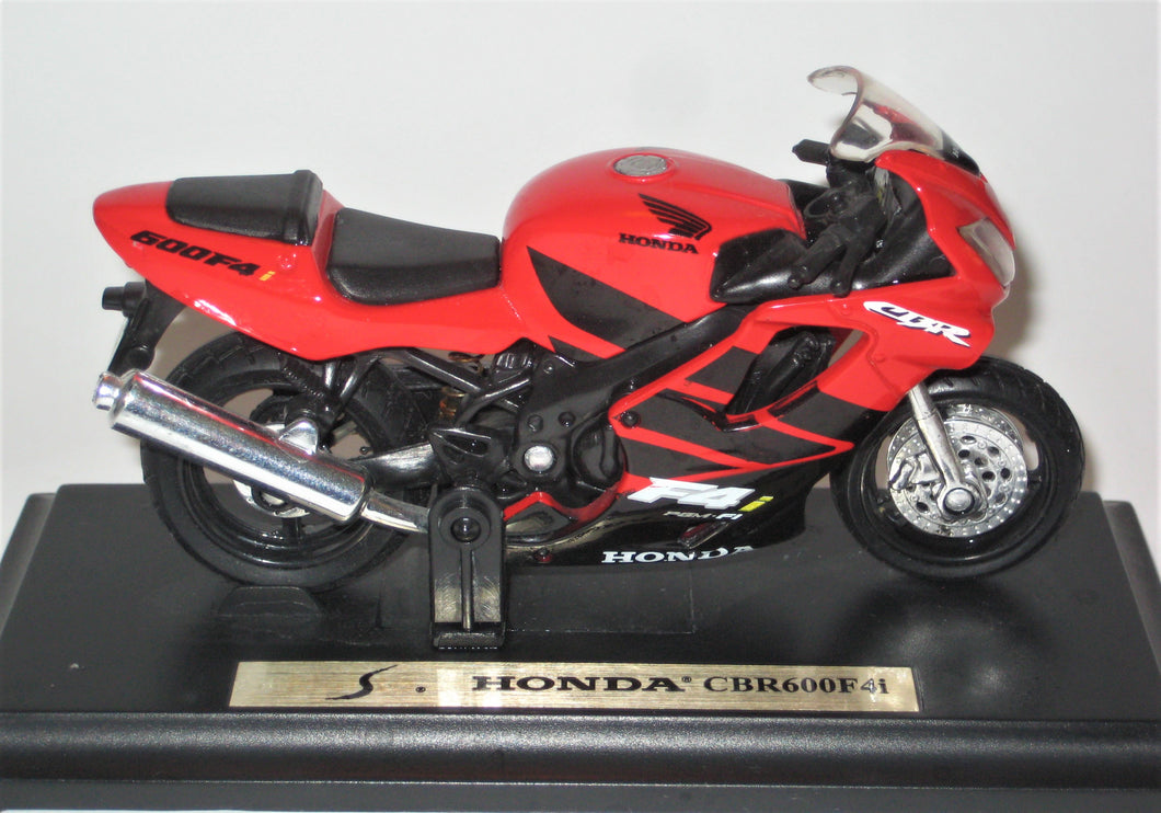 BMW F650ST. Redbox 1:18