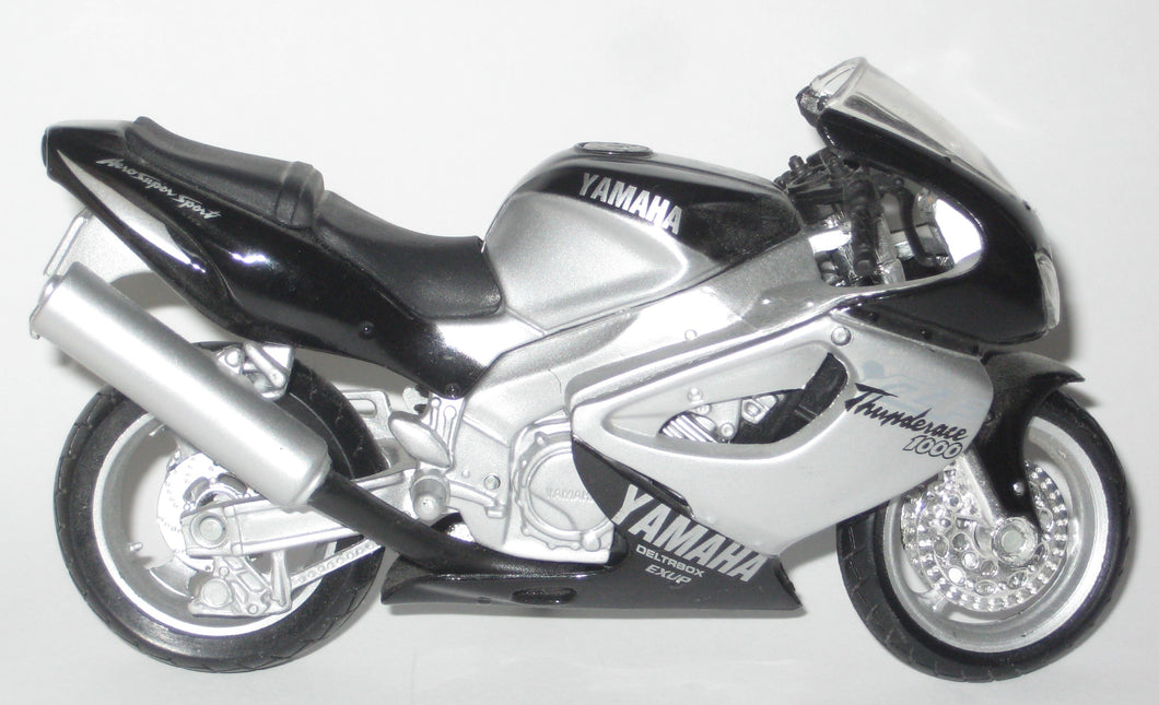 Yamaha YZF Thunderrace 1000. Maisto 1:18